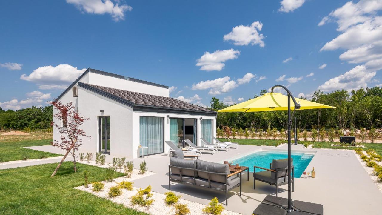 Bandelli Villas Oklaj Luaran gambar