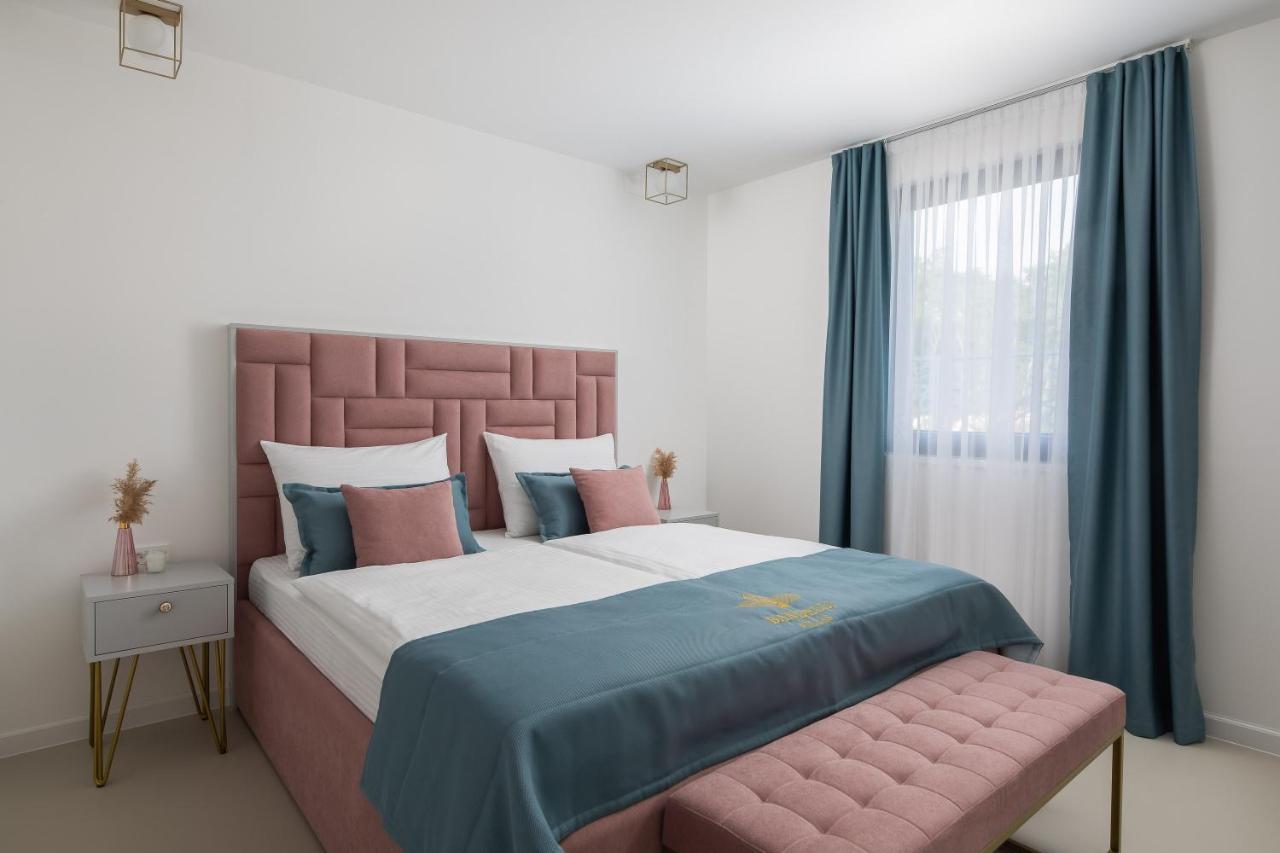 Bandelli Villas Oklaj Luaran gambar