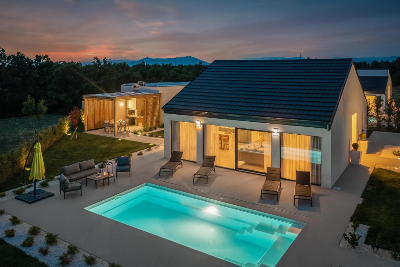 Bandelli Villas Oklaj Luaran gambar