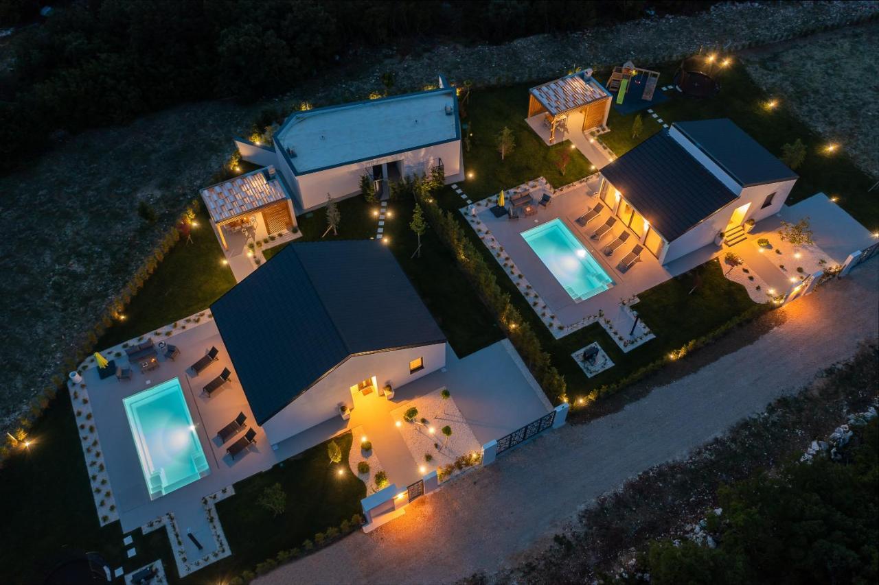 Bandelli Villas Oklaj Luaran gambar