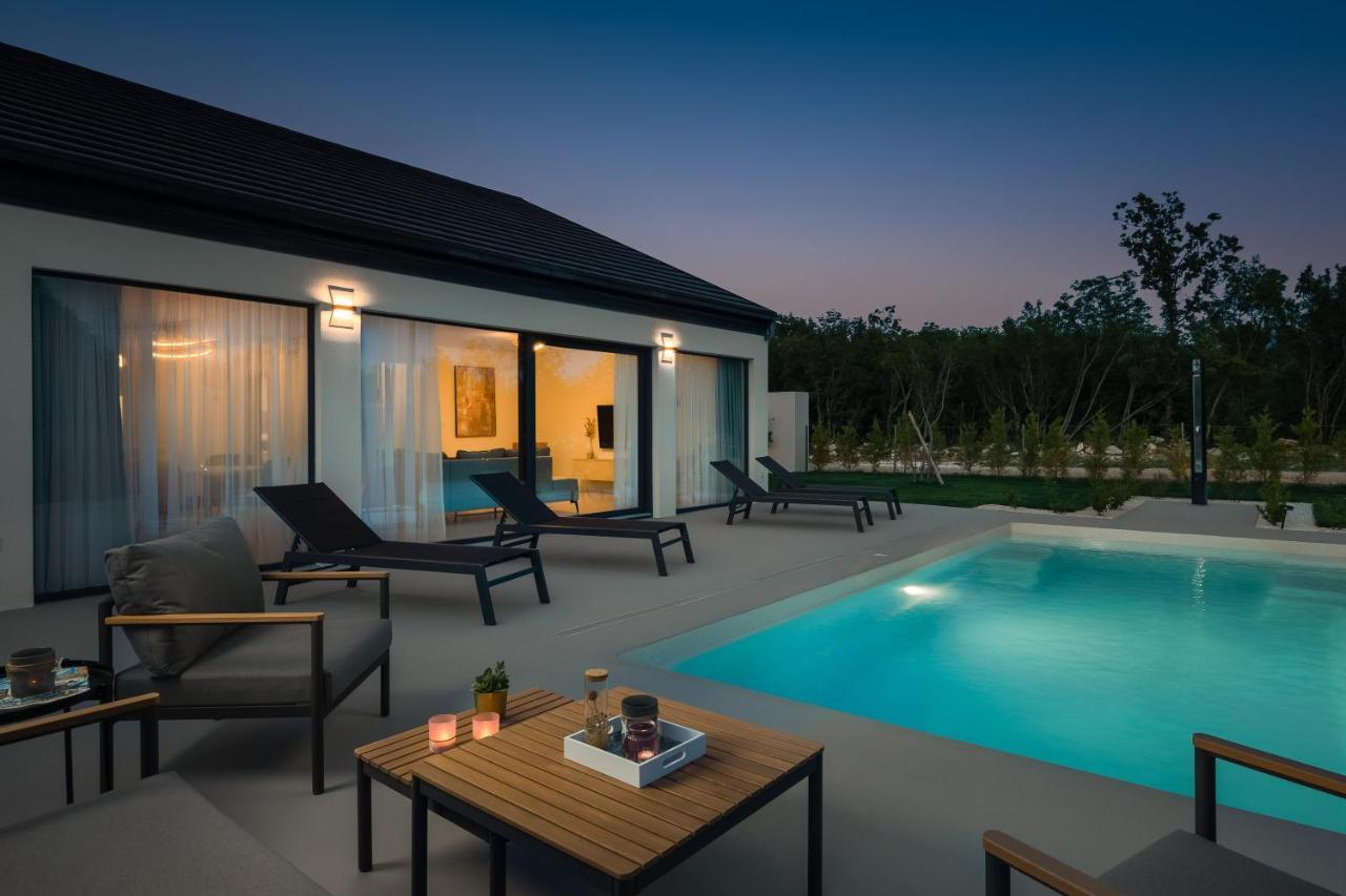 Bandelli Villas Oklaj Luaran gambar