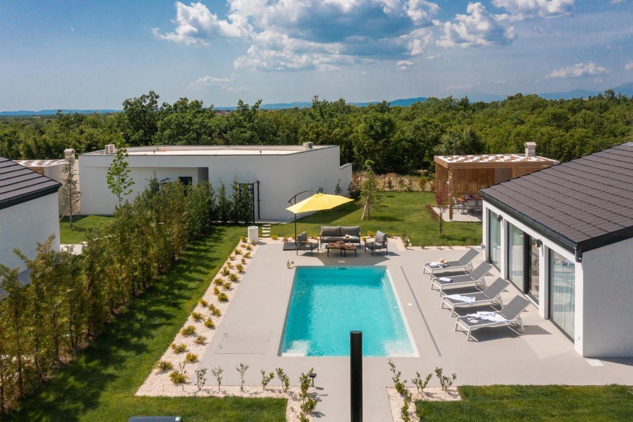 Bandelli Villas Oklaj Luaran gambar