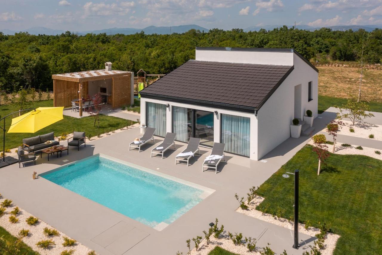 Bandelli Villas Oklaj Luaran gambar