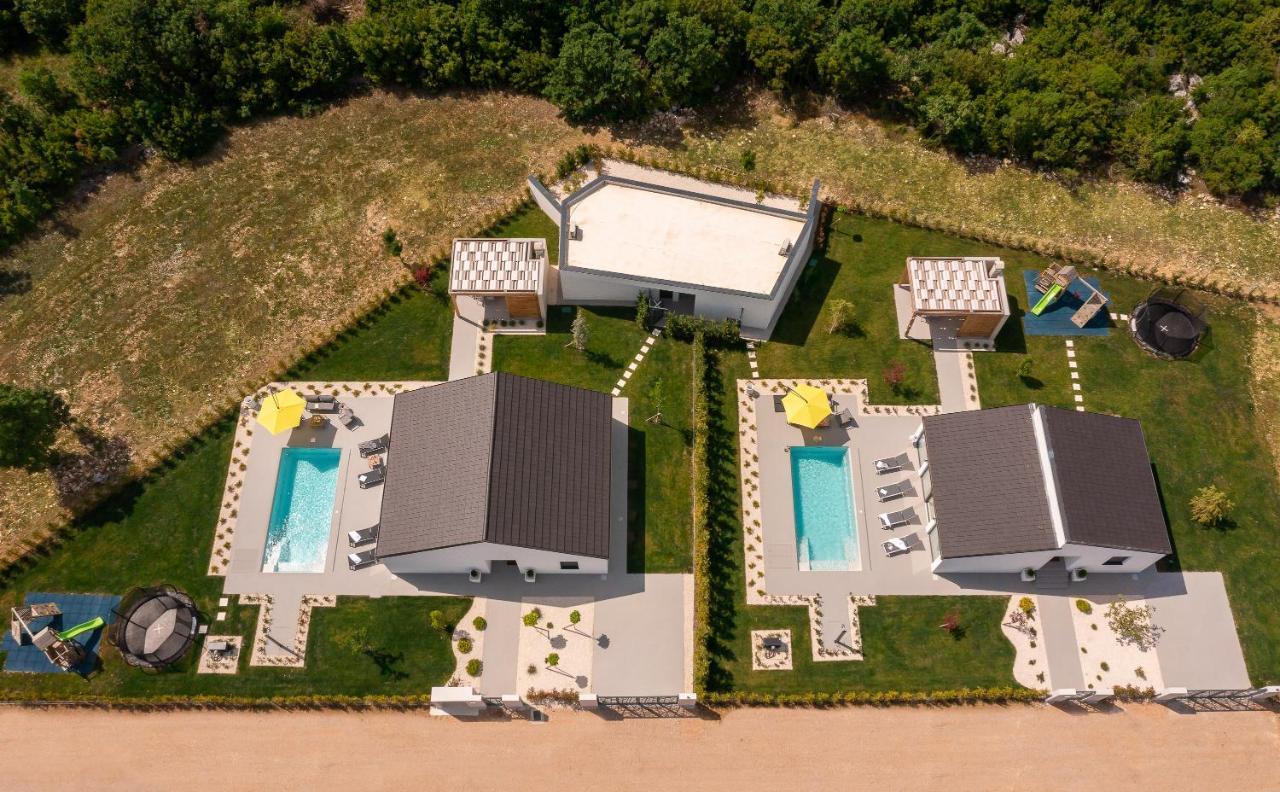 Bandelli Villas Oklaj Luaran gambar